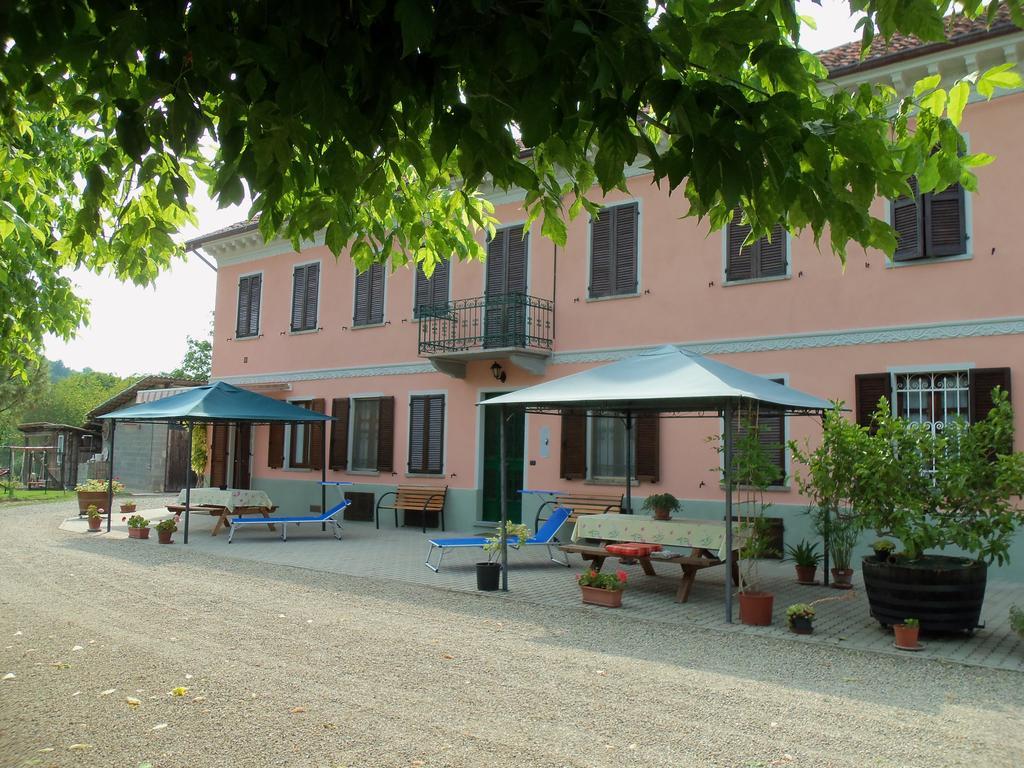 Willa Casa Dei Ciliegi CastellʼAlfero Pokój zdjęcie